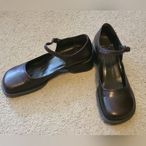 VINTAGE Kenneth Cole for J.Jill Mary Jane's (Size 7.5) Excellent Condition